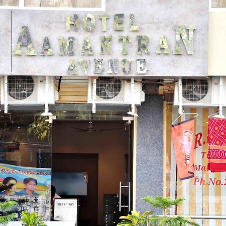 Oyo 2403 Hotel Aamantran Avenue Ujjain Exterior foto